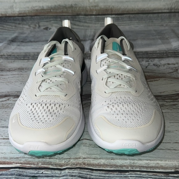 Nike Men's React Miller 2 Platinum Tint/Dynamic
Turquoise-White Size 10 NWOT - Picture 3 of 11